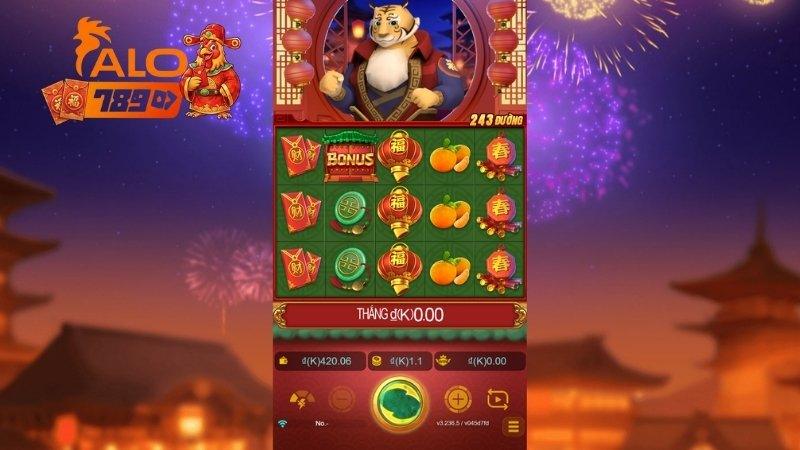 Hổ Tài Lộc – Quay Hũ Săn Thưởng Khủng Hàng Ngày Tại ALO789 Giao diện game Hổ Tài Lộc rực rỡ sắc xuân tại ALO789.
